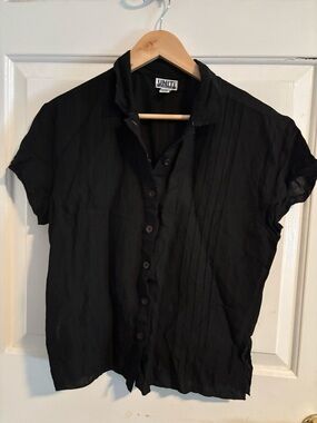 Vintage Uniti Casuals Black Button Down Shirt